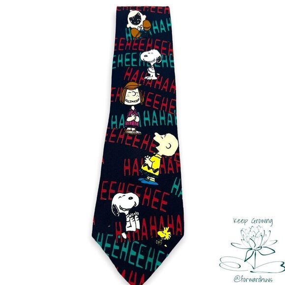 Peanuts Charlie Brown Characters Funny Tie - Picture 3 of 6